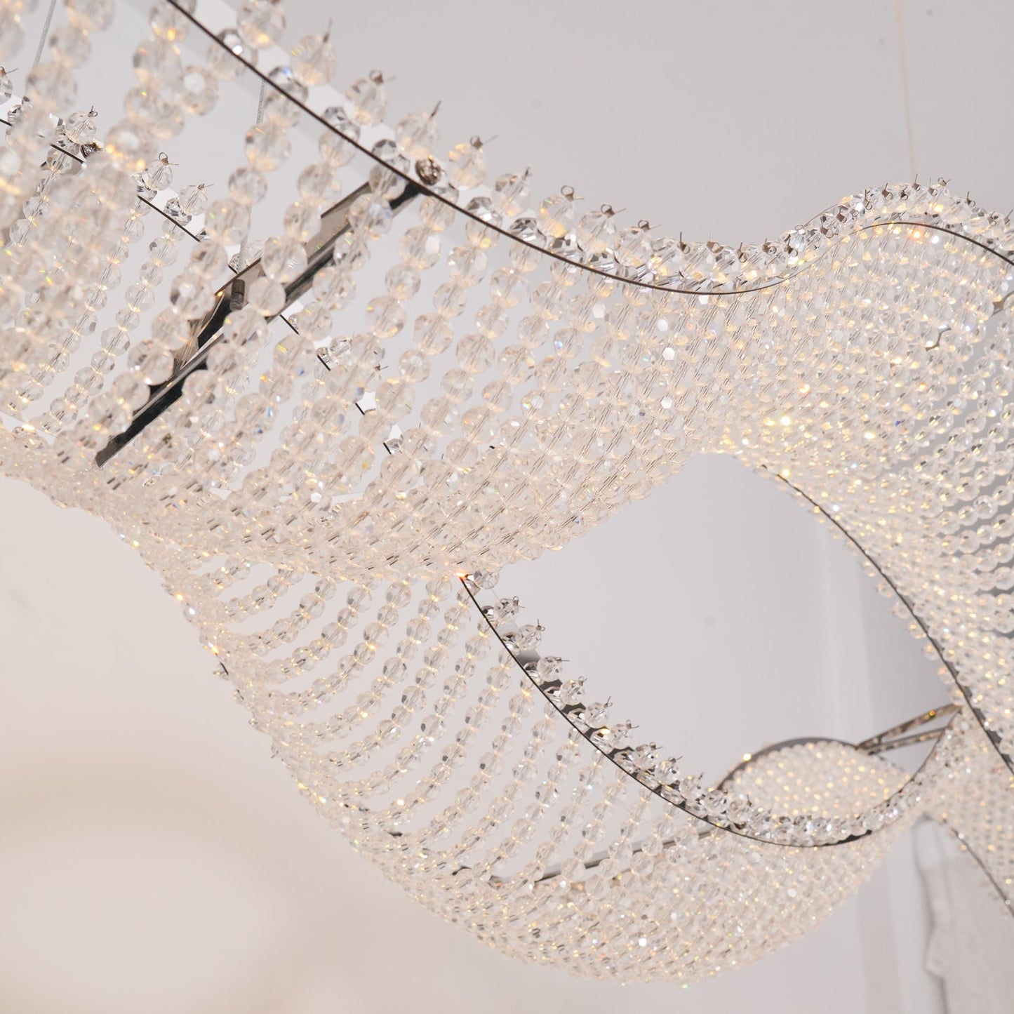 Alon Chandelier - Modern Design with Dimmable LED Lights and Adjustabl