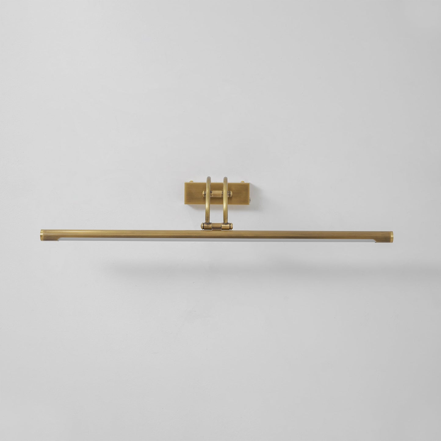 Sleek Linear Vanity Wall Light - Energy-Efficient & Adjustable Brightn