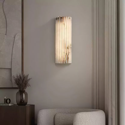 Alabaster Wall Light - Elegant Design, Adjustable Brightness
