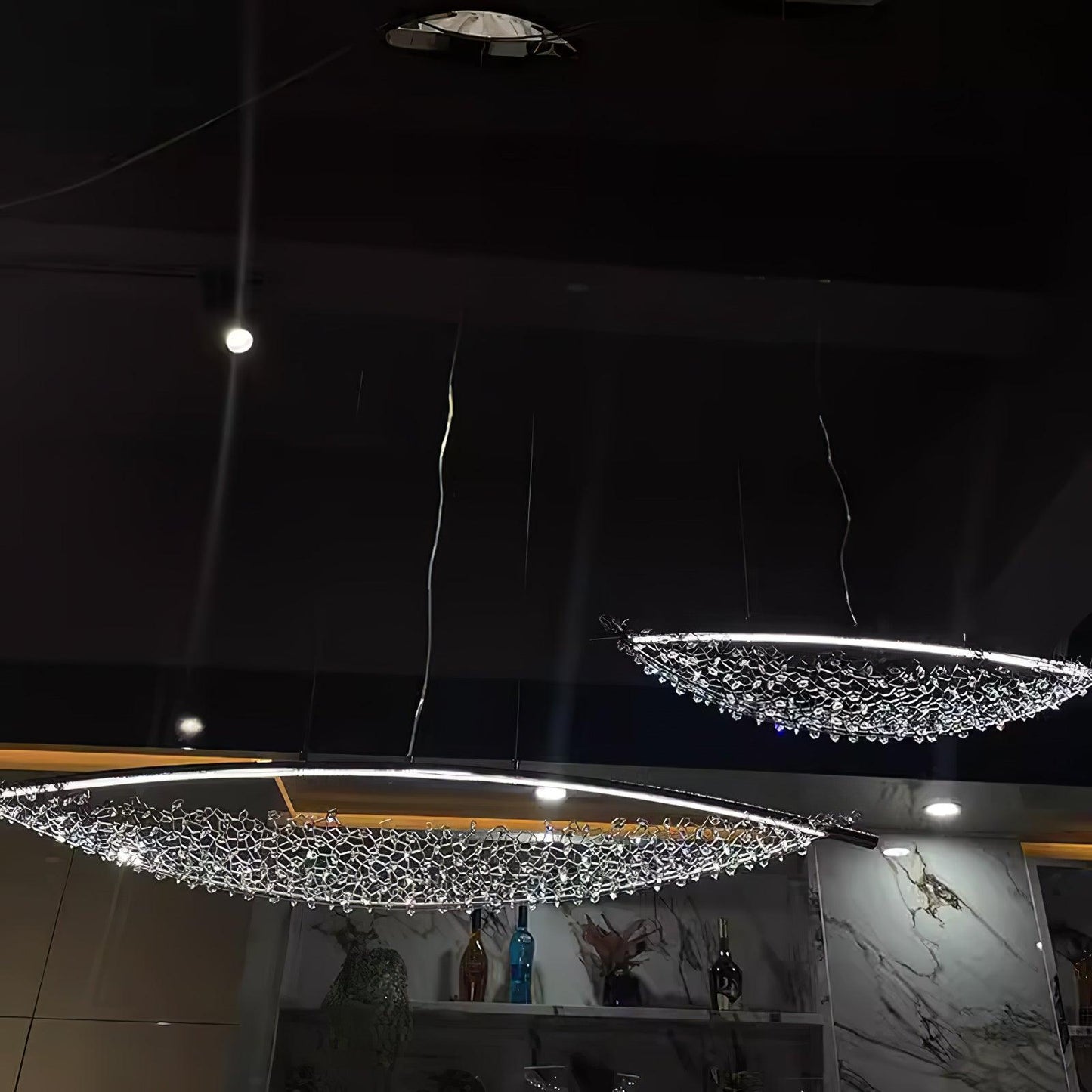 Amaca Pendant Light - Adjustable Height, Modern Design, Warm Glow
