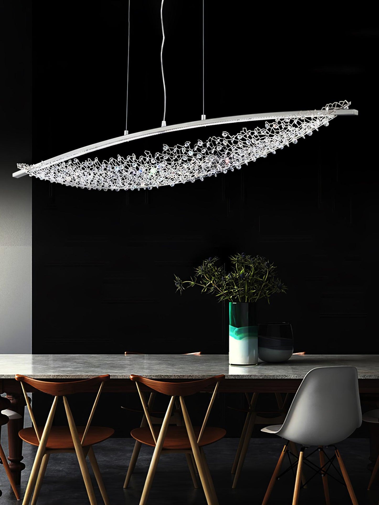 Amaca Pendant Light - Adjustable Height, Modern Design, Warm Glow