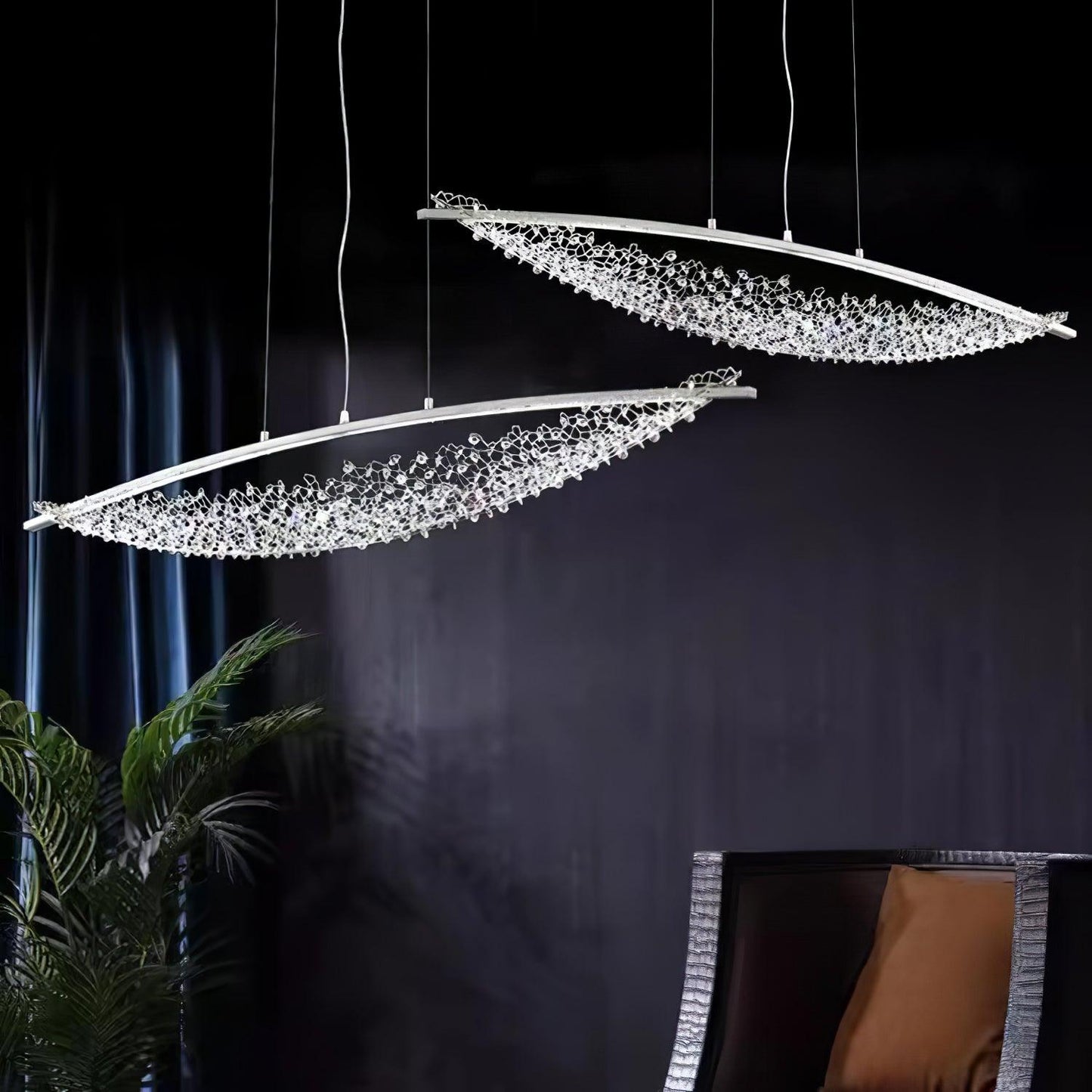 Amaca Pendant Light - Adjustable Height, Modern Design, Warm Glow