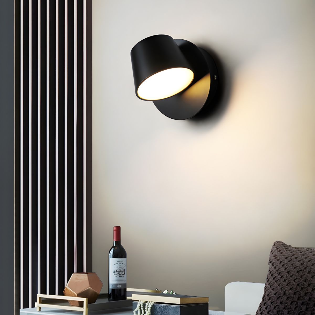 Angle Adjustable Plug-in Wall Lamp with Dimmable LED and Modern Design