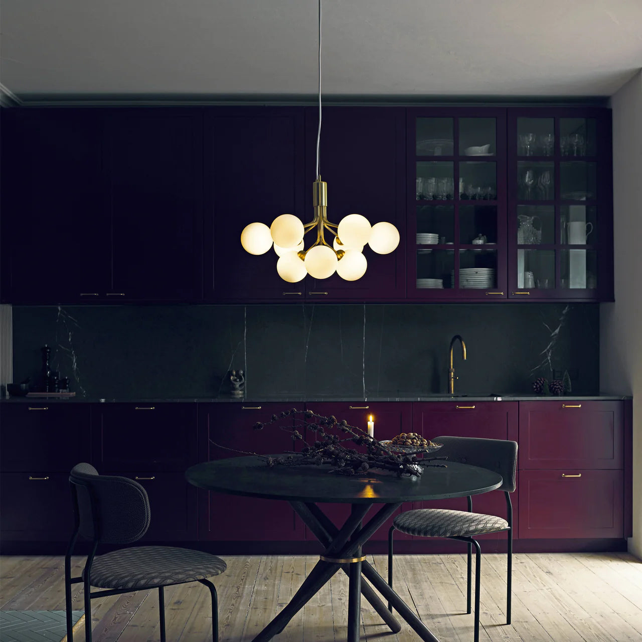 Modern Glass Sphere Cluster Chandelier - Adjustable Height, Elegant De