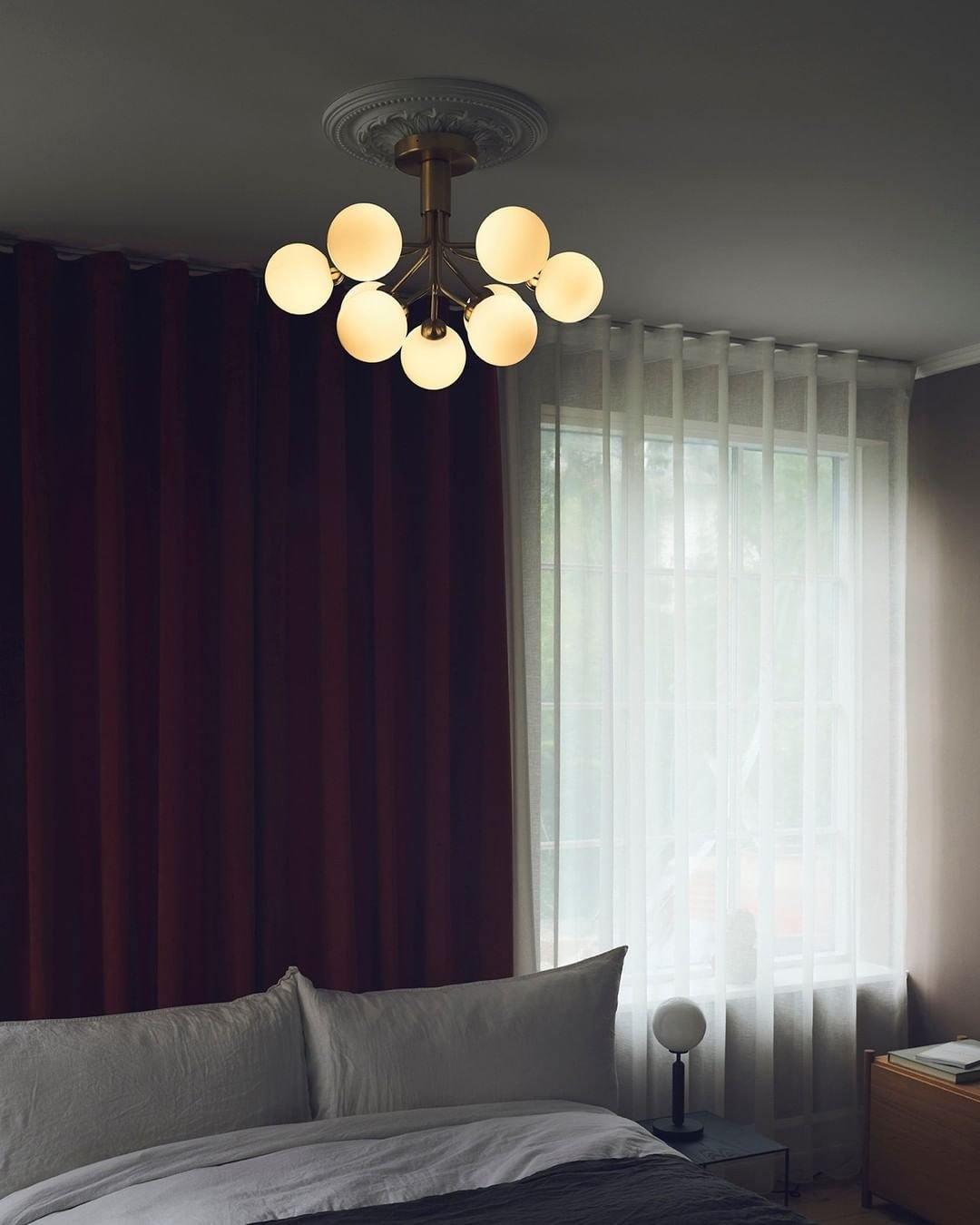 Modern Glass Sphere Cluster Chandelier - Adjustable Height, Elegant De