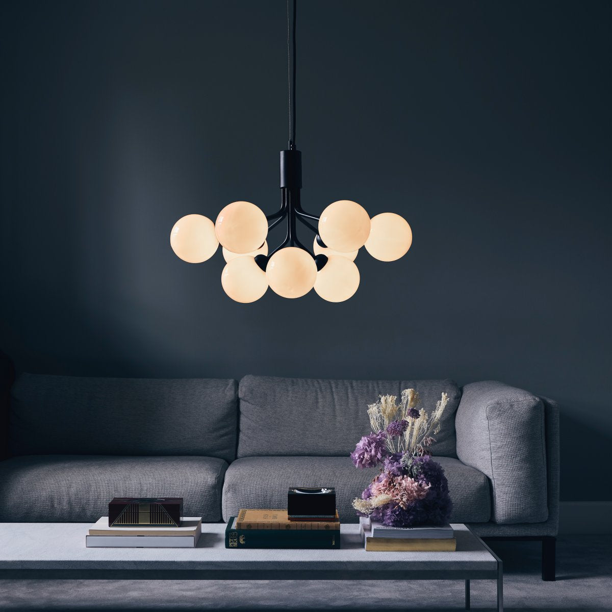 Modern Glass Sphere Cluster Chandelier - Adjustable Height, Elegant De