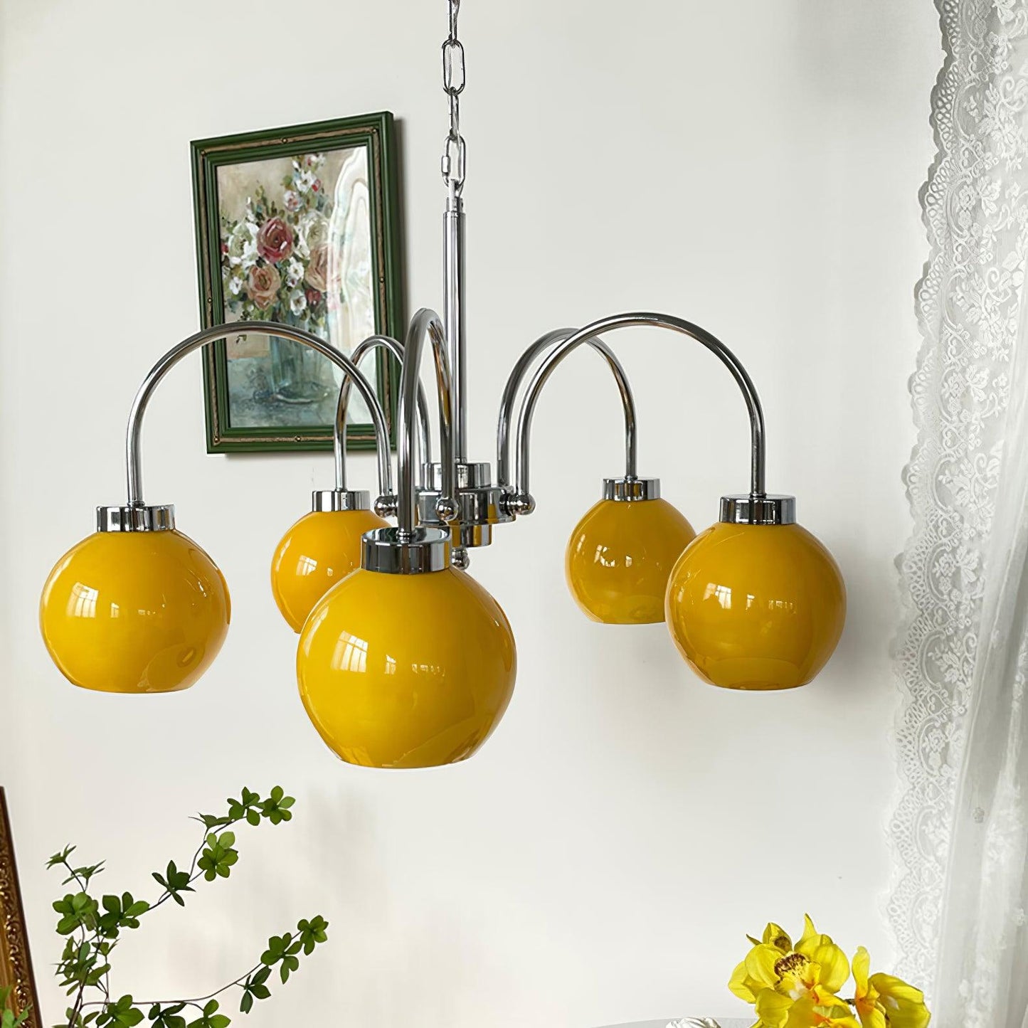 Loa Chandeliers - Elegant Lighting Fixture with Adjustable Brightness