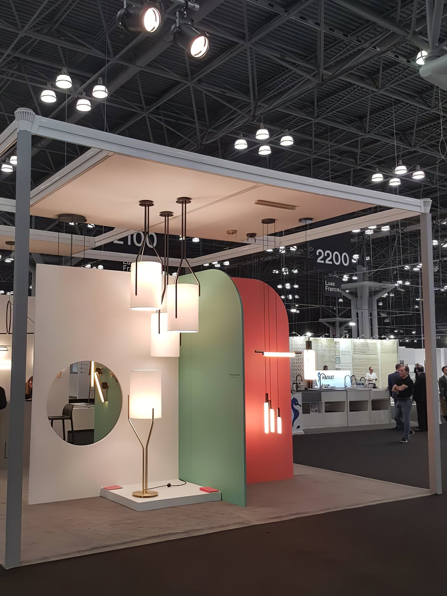 Arborescence Chandelier - Elegant Design with Adjustable Brightness