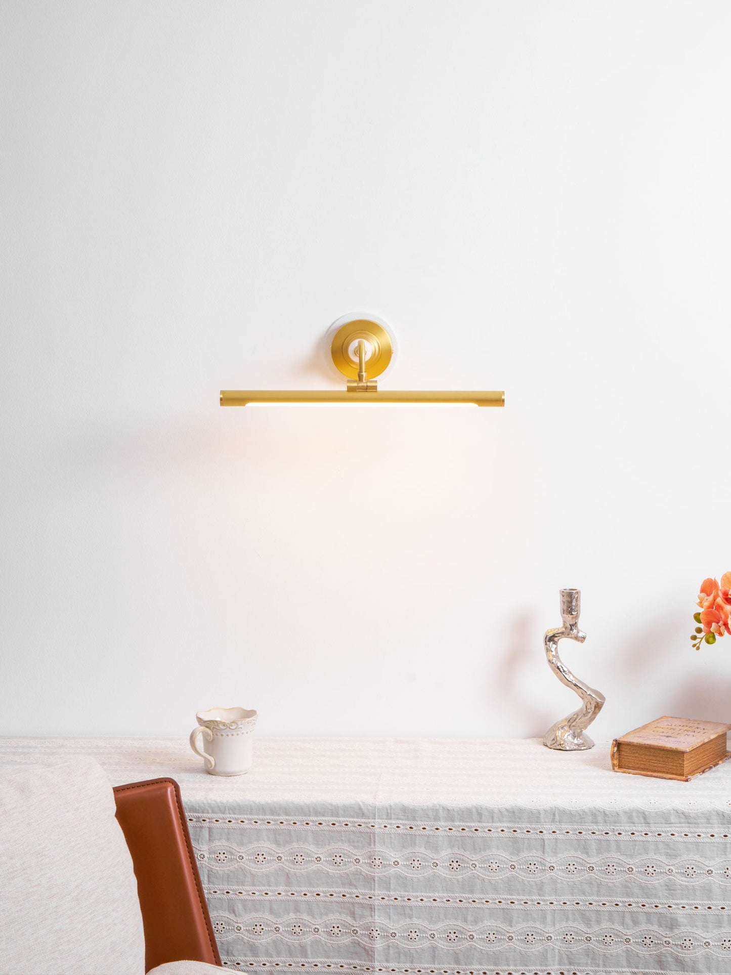 Archer Art Linear Wall Light - Dimmable, Sleek Modern Design