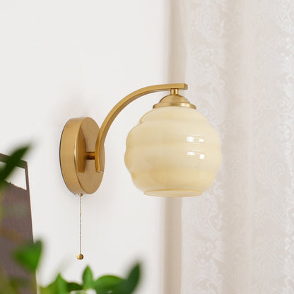 Gatsby Wall Lamp - Adjustable Brightness & Modern Design