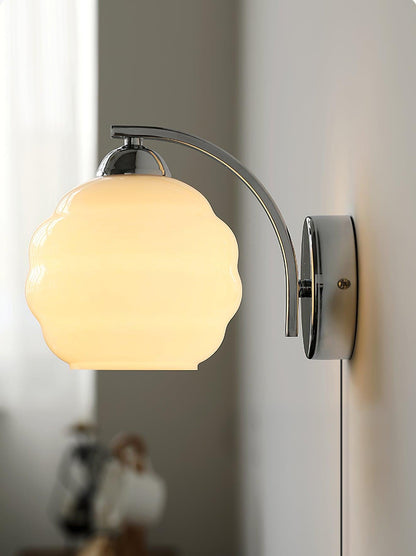Art Deco Plug-in Wall Lamp with Adjustable Brightness & Modern Design