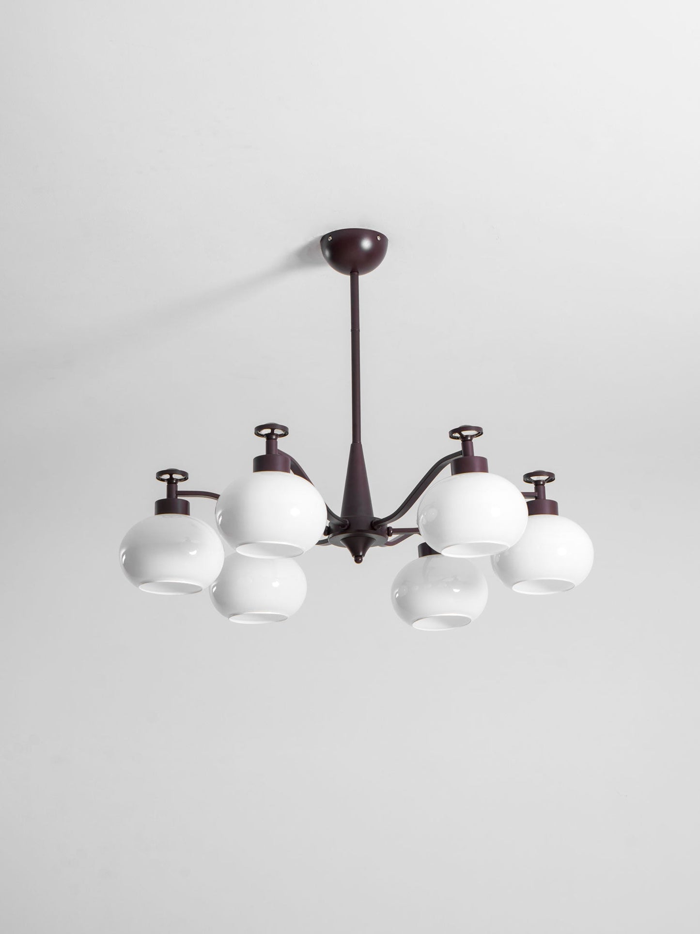Astrid Chandelier - Elegant Design with Adjustable Brightness & Energy