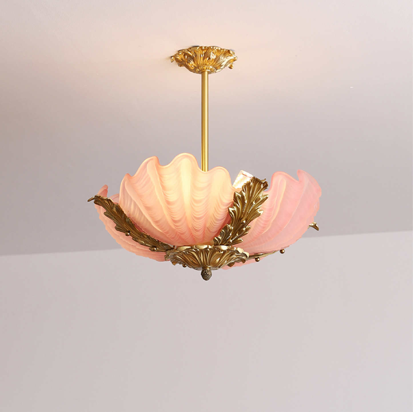 Aurelia Shell Chandelier - Elegant Design with Adjustable Height & LED