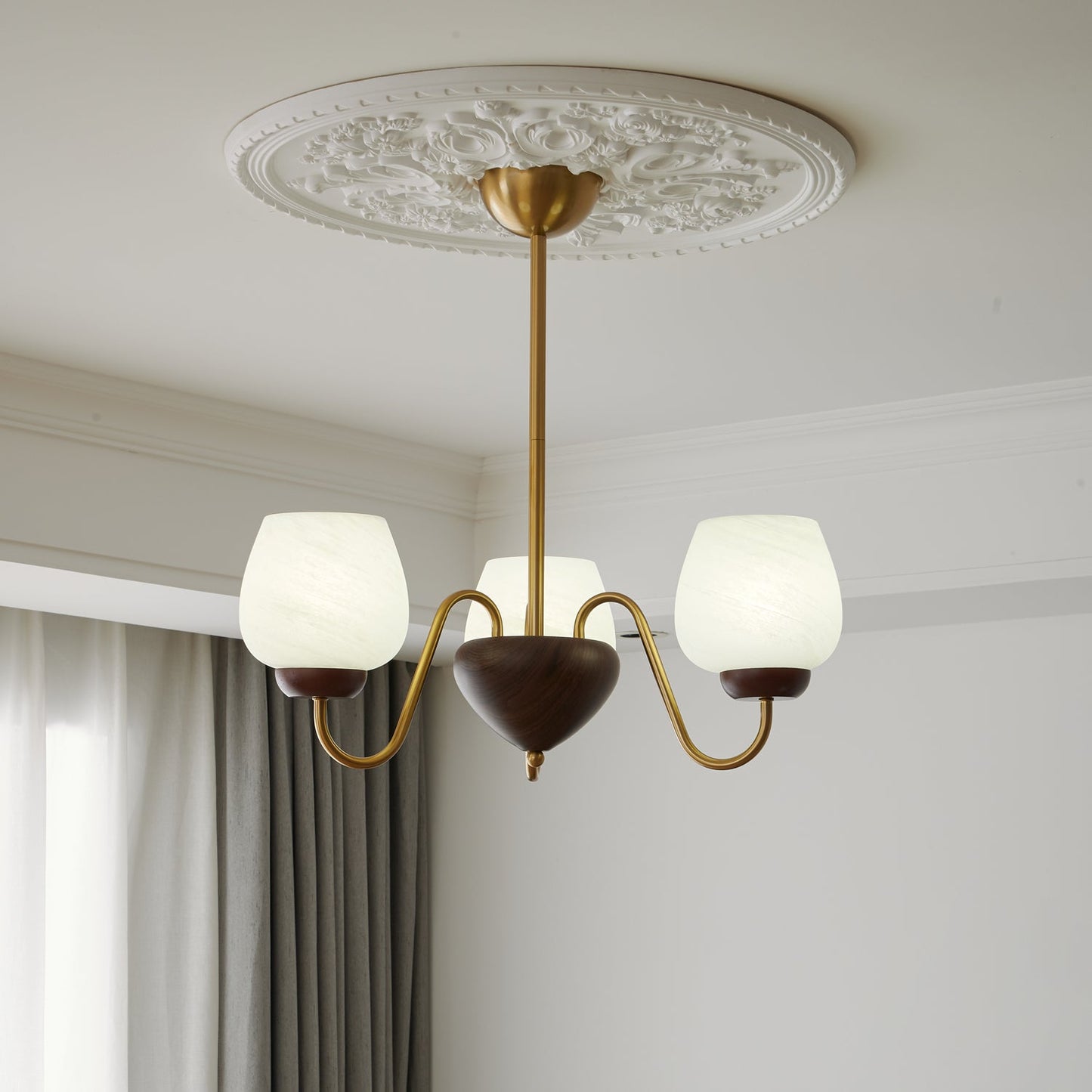 Aurorium Chandelier - Elegant Crystal Design with Adjustable Height