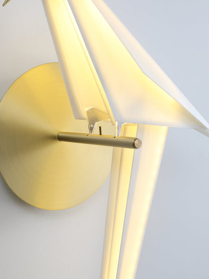 Avian Serenity Wall Lamp - Adjustable Brightness, Elegant Design