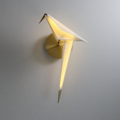 Avian Serenity Wall Lamp - Adjustable Brightness, Elegant Design
