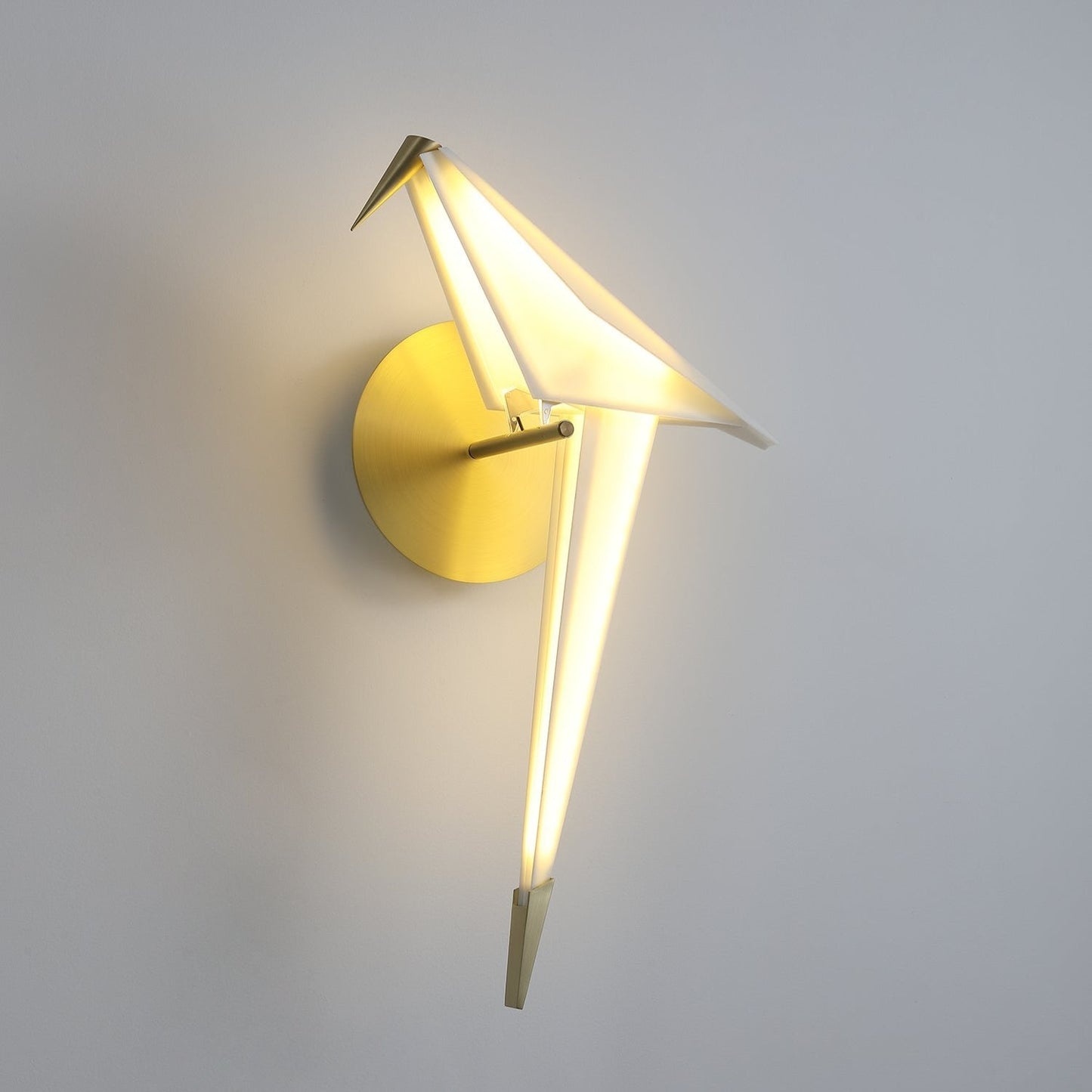 Avian Serenity Wall Lamp - Adjustable Brightness, Elegant Design