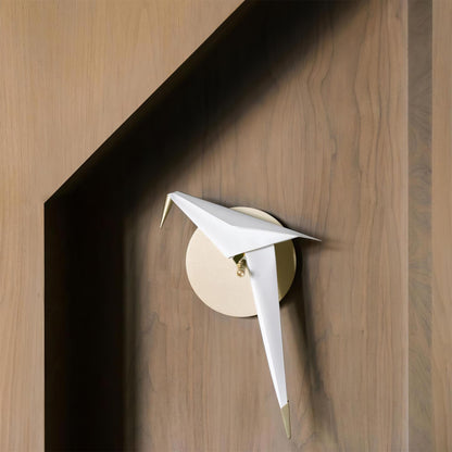 Avian Serenity Wall Lamp - Adjustable Brightness, Elegant Design
