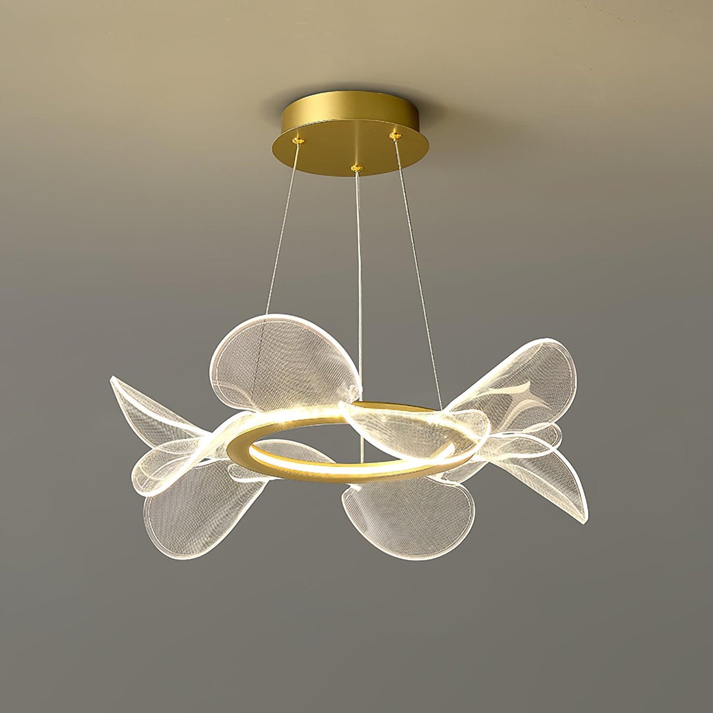 Bain Flying Flowers Chandelier - Elegant Floral Design with Adjustable