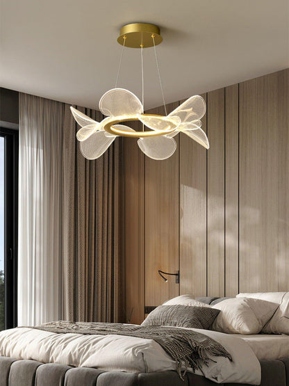 Bain Flying Flowers Chandelier - Elegant Floral Design with Adjustable