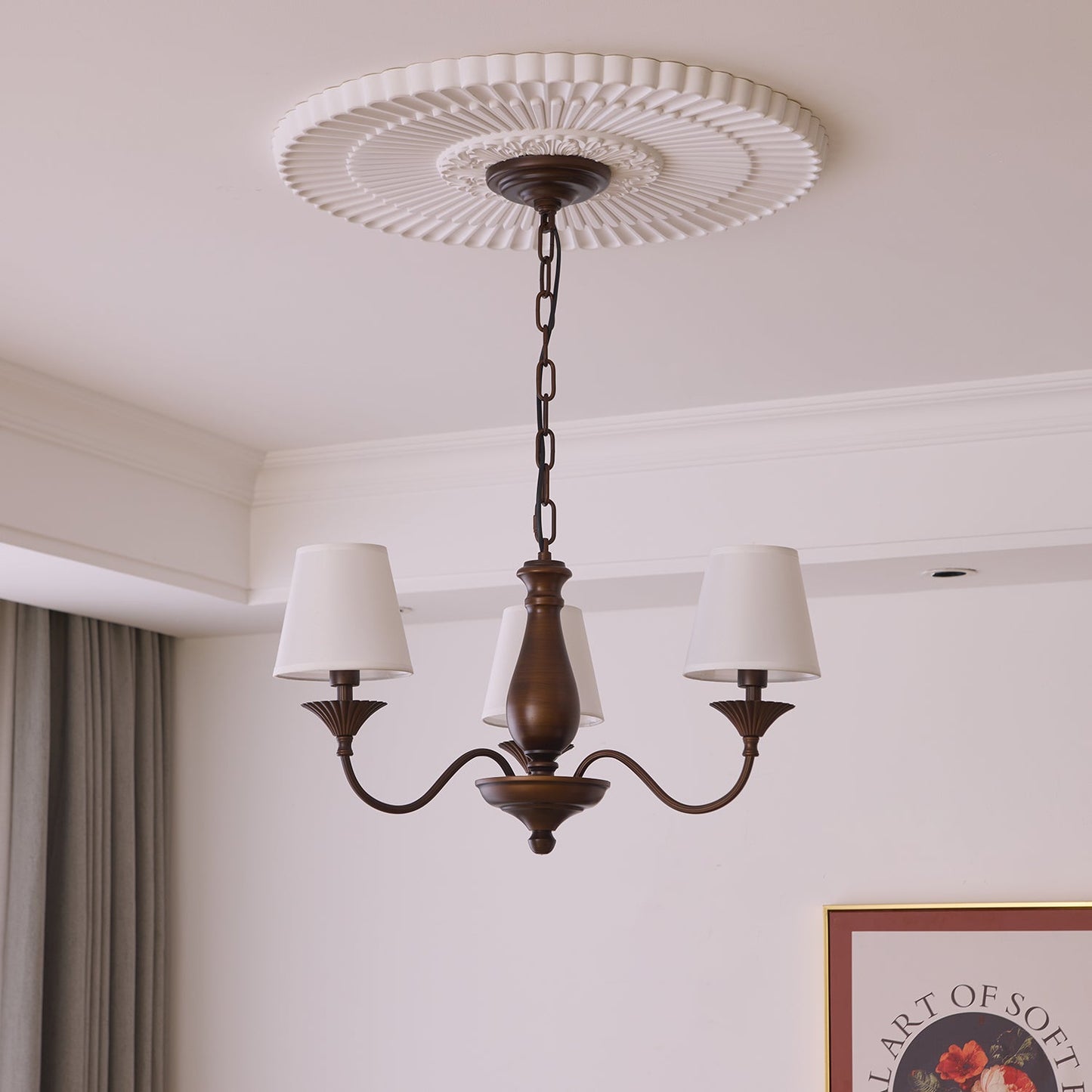 Beatrice Vintage Chandelier - Elegant Design with Crystal Accents