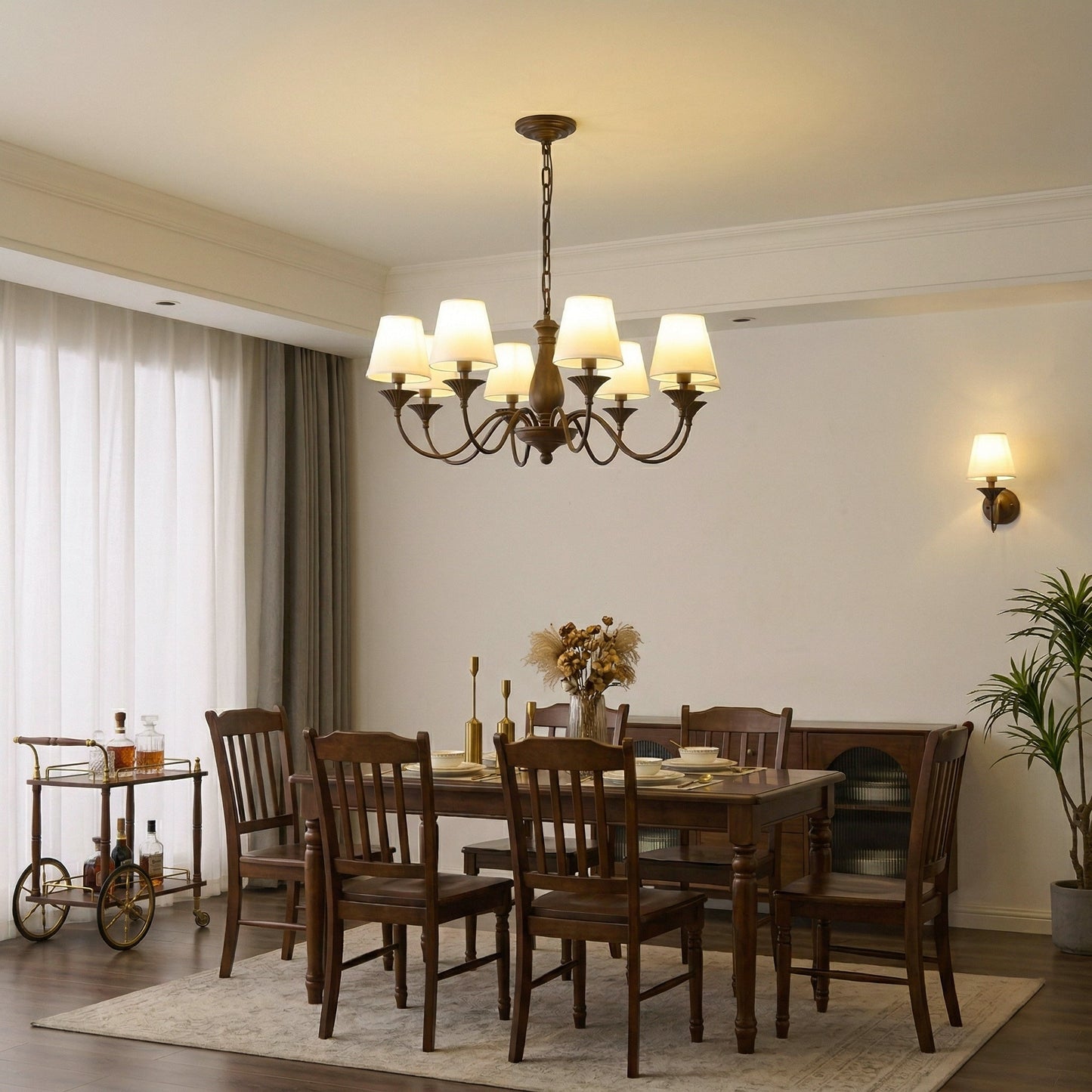 Beatrice Vintage Chandelier - Elegant Design with Crystal Accents