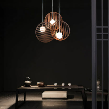 Elegant Bee Plate Chandelier - Adjustable Brightness & Energy Efficien