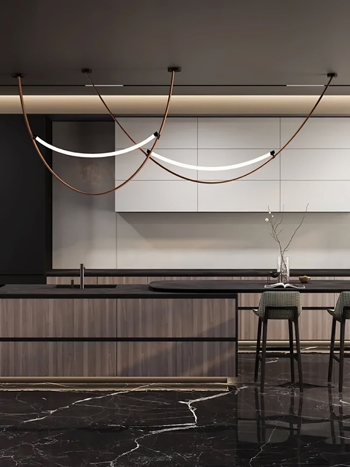 Belt Pendant Lamp - Adjustable Height, Energy-Efficient LED Lighting
