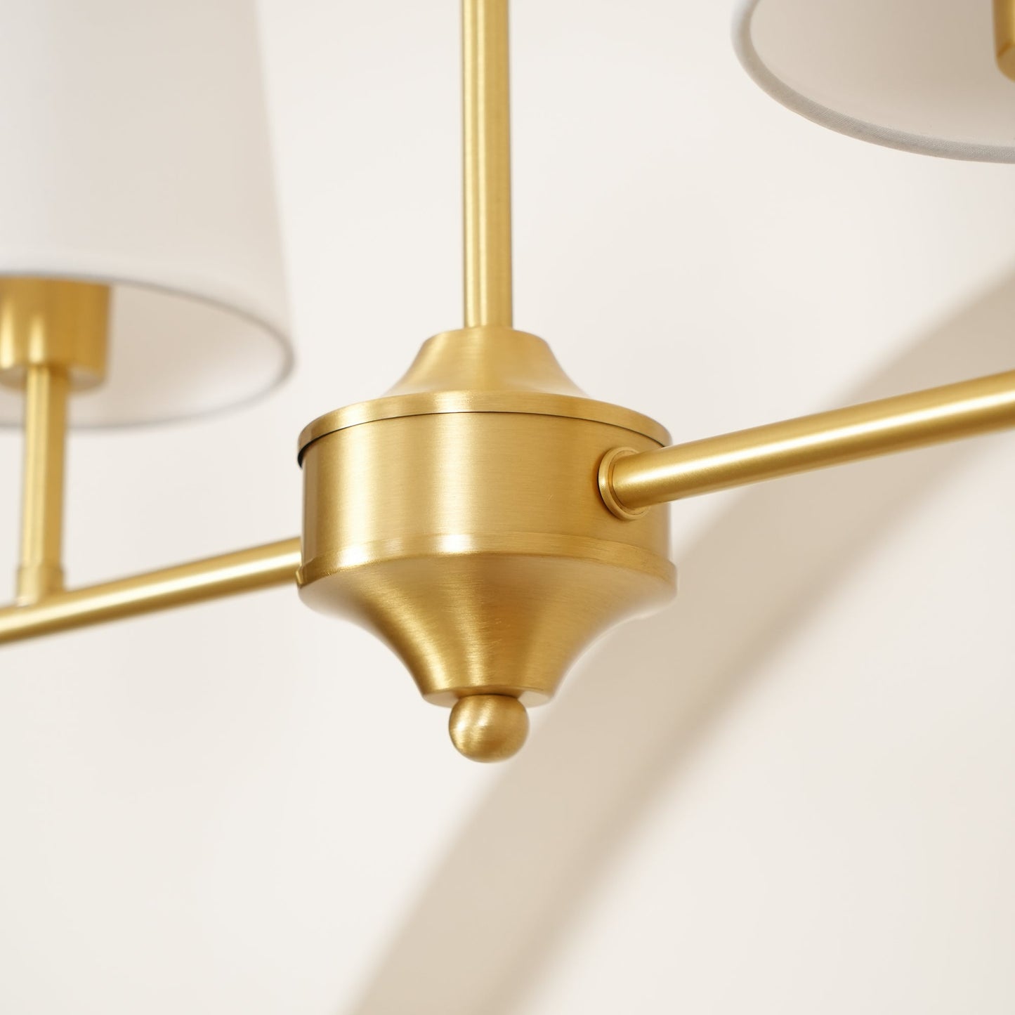 Granteau Modern Chandelier with Adjustable Height and Crystal Accents