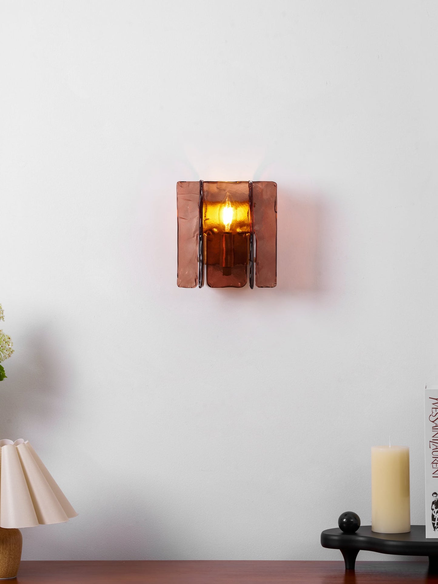 Blason Wall Light - Adjustable LED, Modern Design for Indoor Spaces