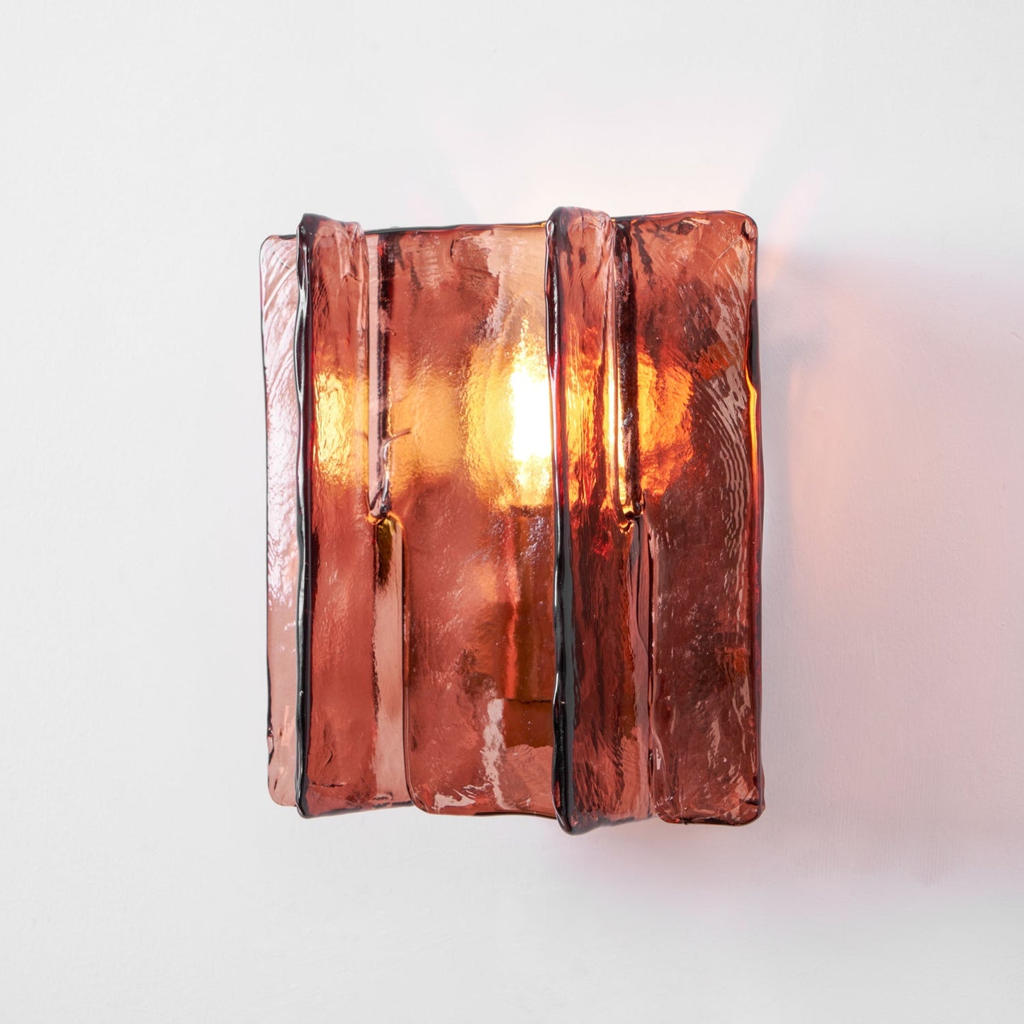 Blason Wall Light - Adjustable LED, Modern Design for Indoor Spaces