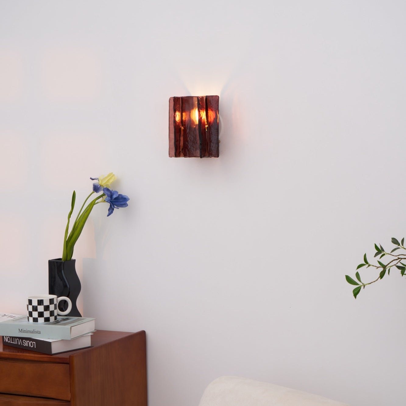 Blason Wall Light - Adjustable LED, Modern Design for Indoor Spaces