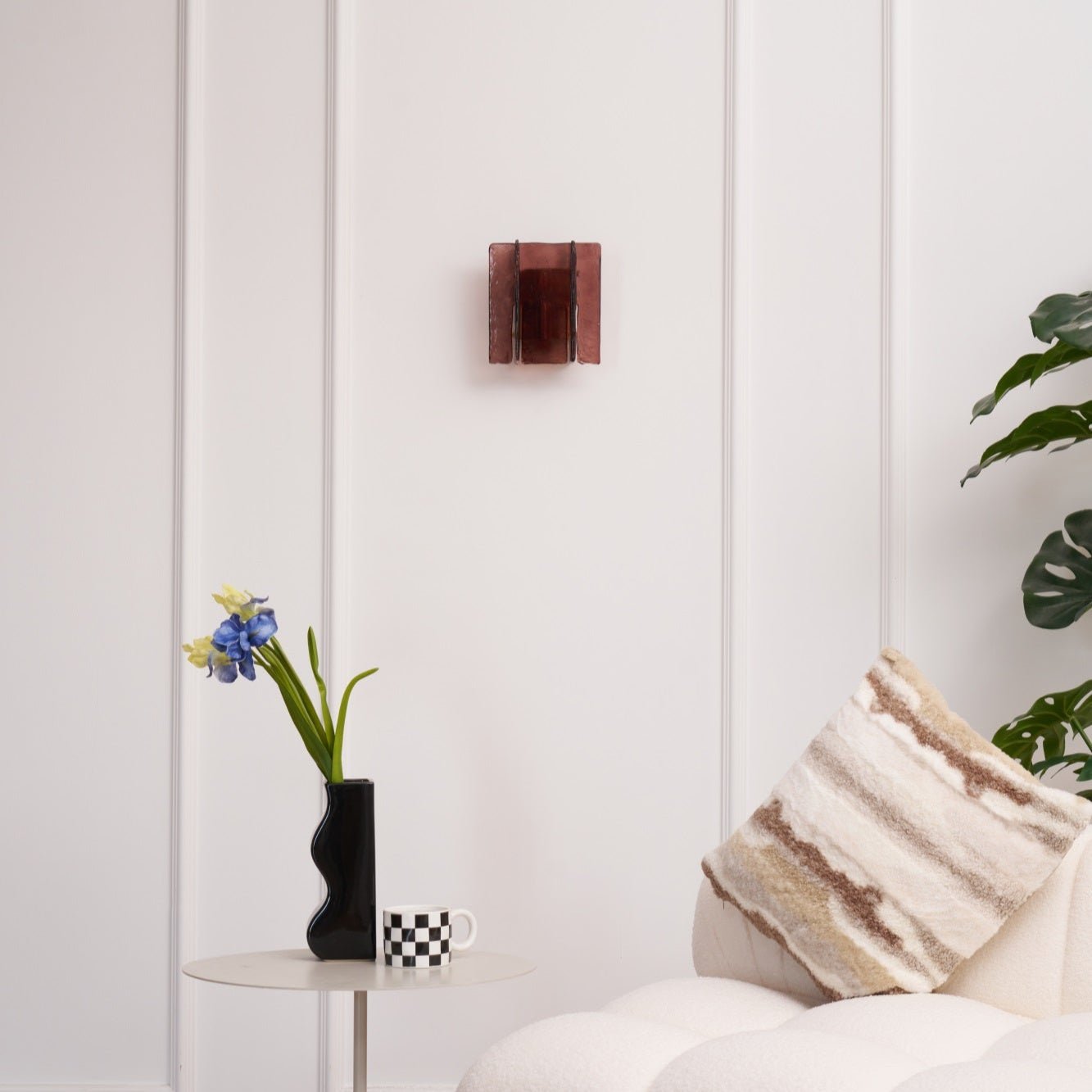 Blason Wall Light - Adjustable LED, Modern Design for Indoor Spaces