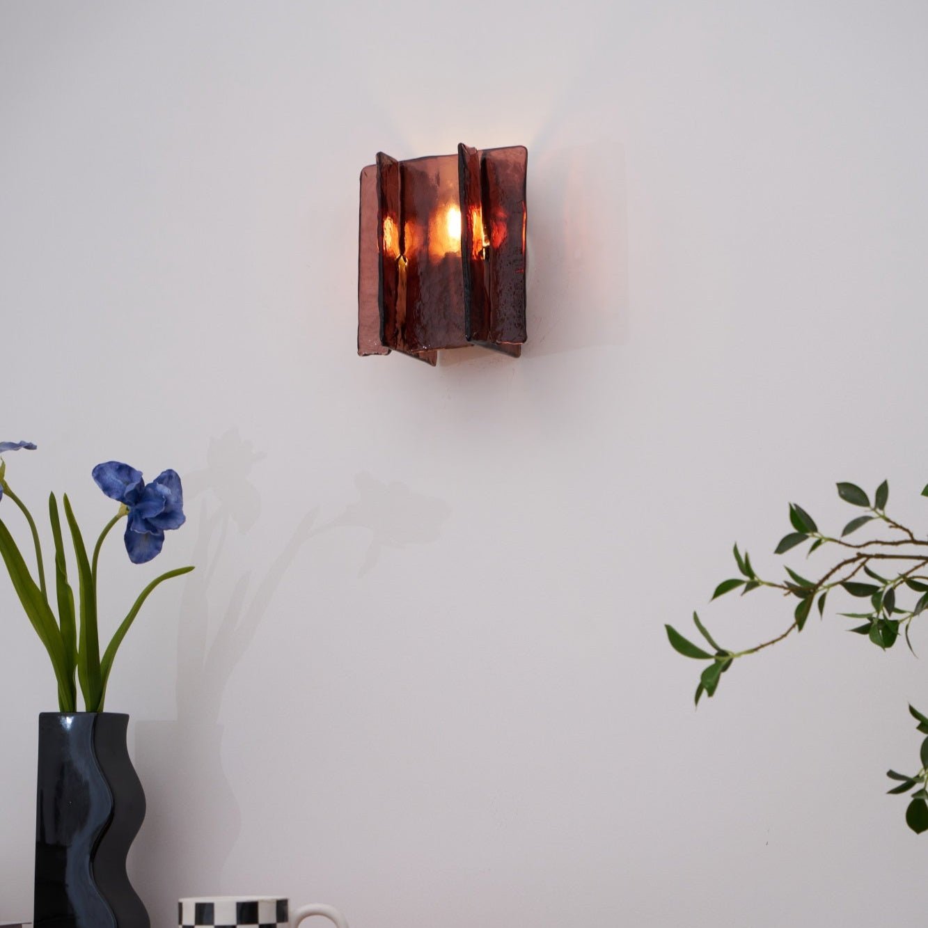 Blason Wall Light - Adjustable LED, Modern Design for Indoor Spaces