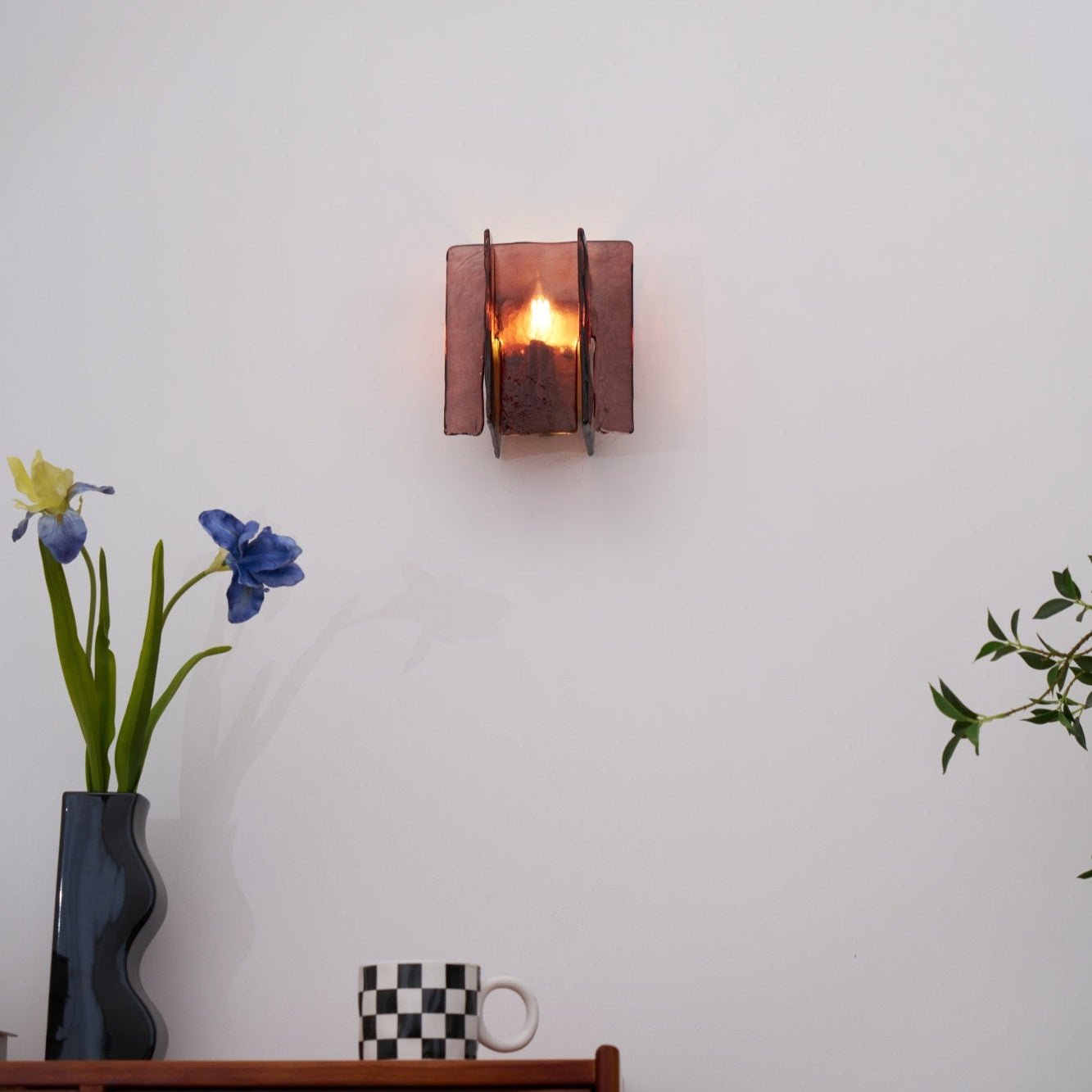 Blason Wall Light - Adjustable LED, Modern Design for Indoor Spaces