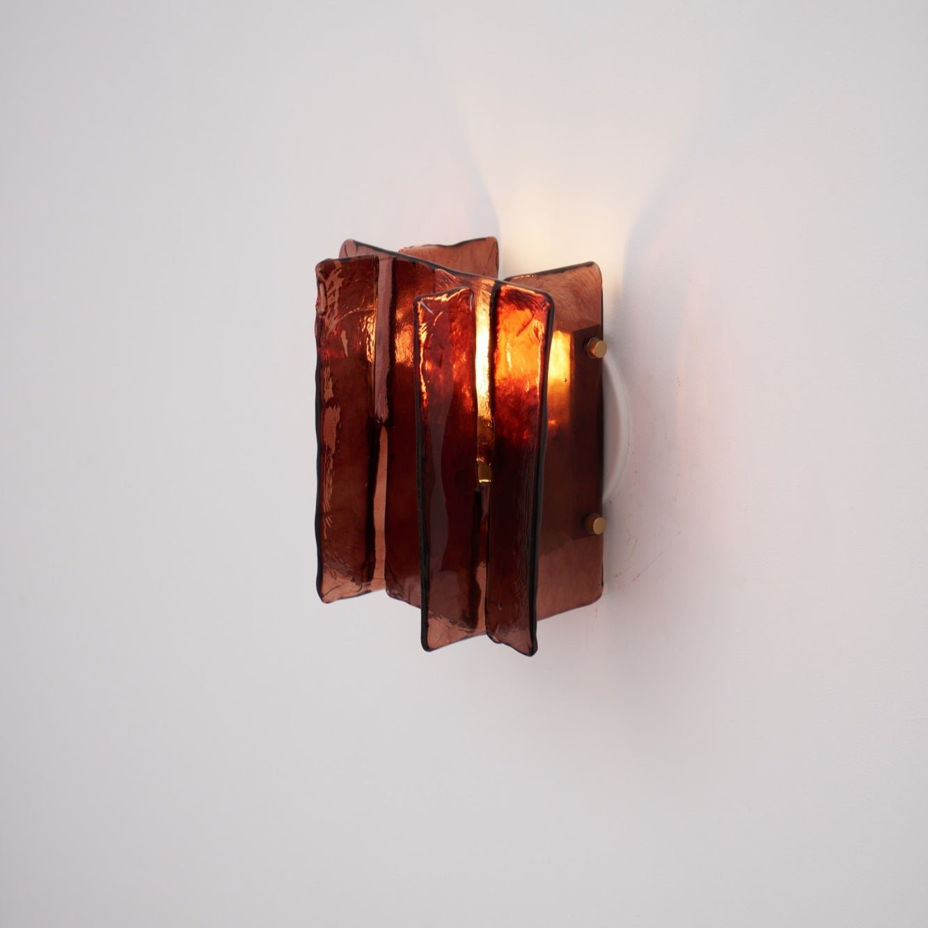 Blason Wall Light - Adjustable LED, Modern Design for Indoor Spaces