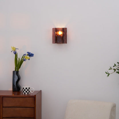 Blason Wall Light - Adjustable LED, Modern Design for Indoor Spaces