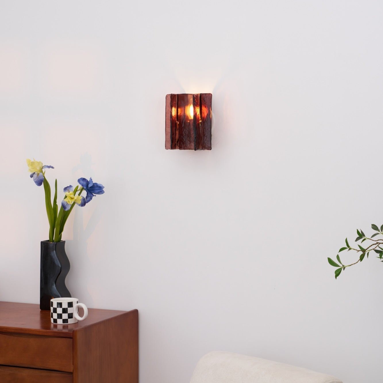Blason Wall Light - Adjustable LED, Modern Design for Indoor Spaces
