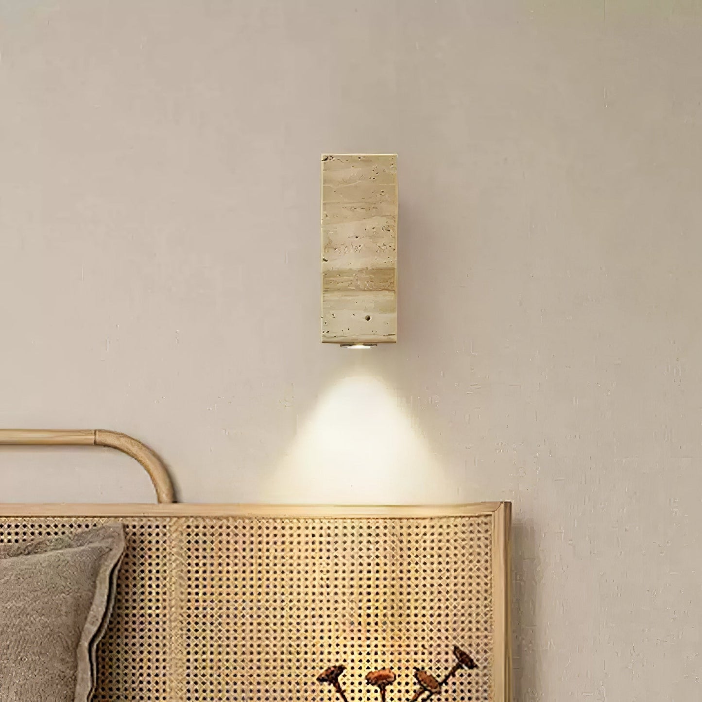 Modern Blend Wall Sconce - Adjustable Light Direction & Energy Efficie