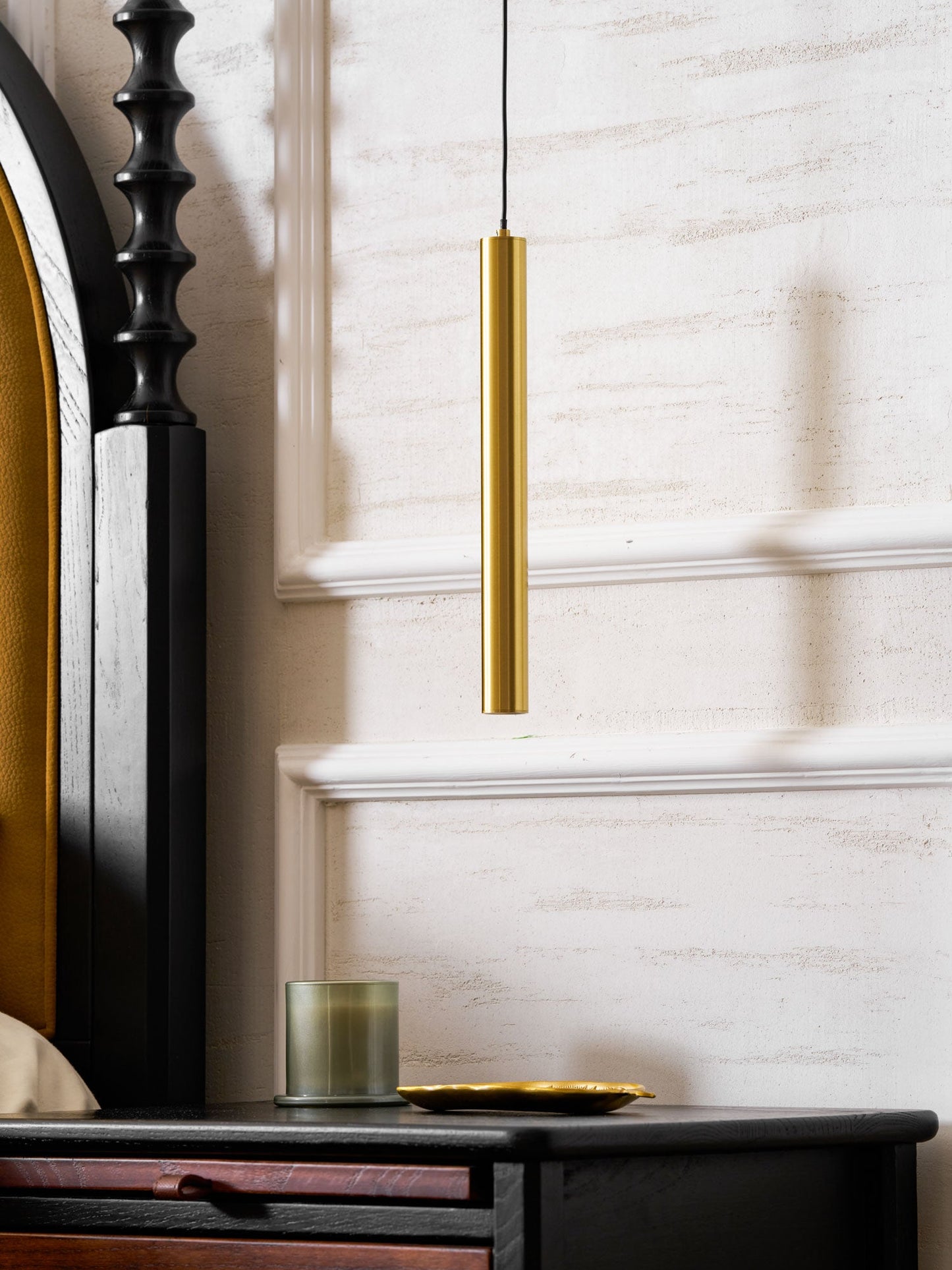 Brass Line Wall Light - Adjustable Angle & Energy-Efficient LED