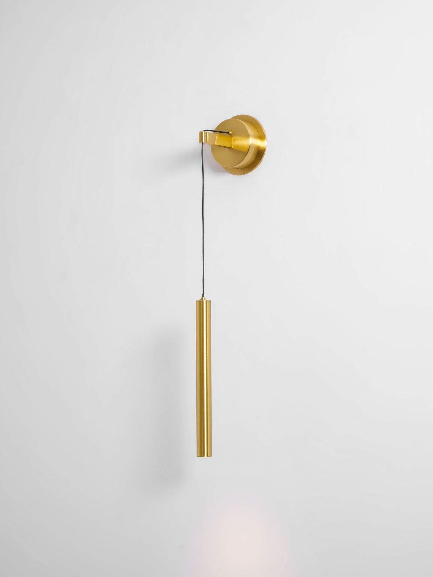 Brass Line Wall Light - Adjustable Angle & Energy-Efficient LED