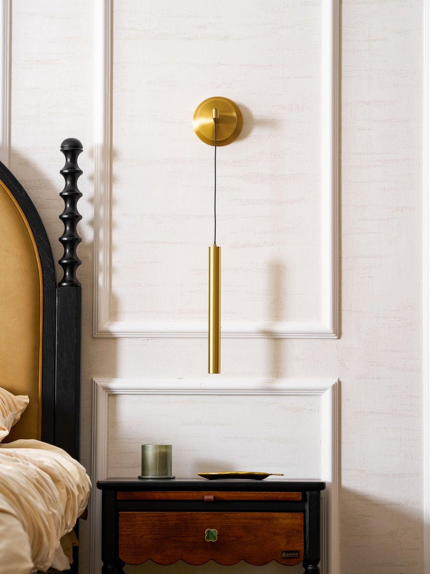 Brass Line Wall Light - Adjustable Angle & Energy-Efficient LED