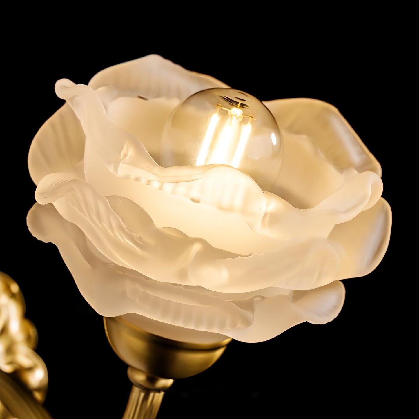 Brass Rose Wall Light - Elegant Design with Adjustable Brightness