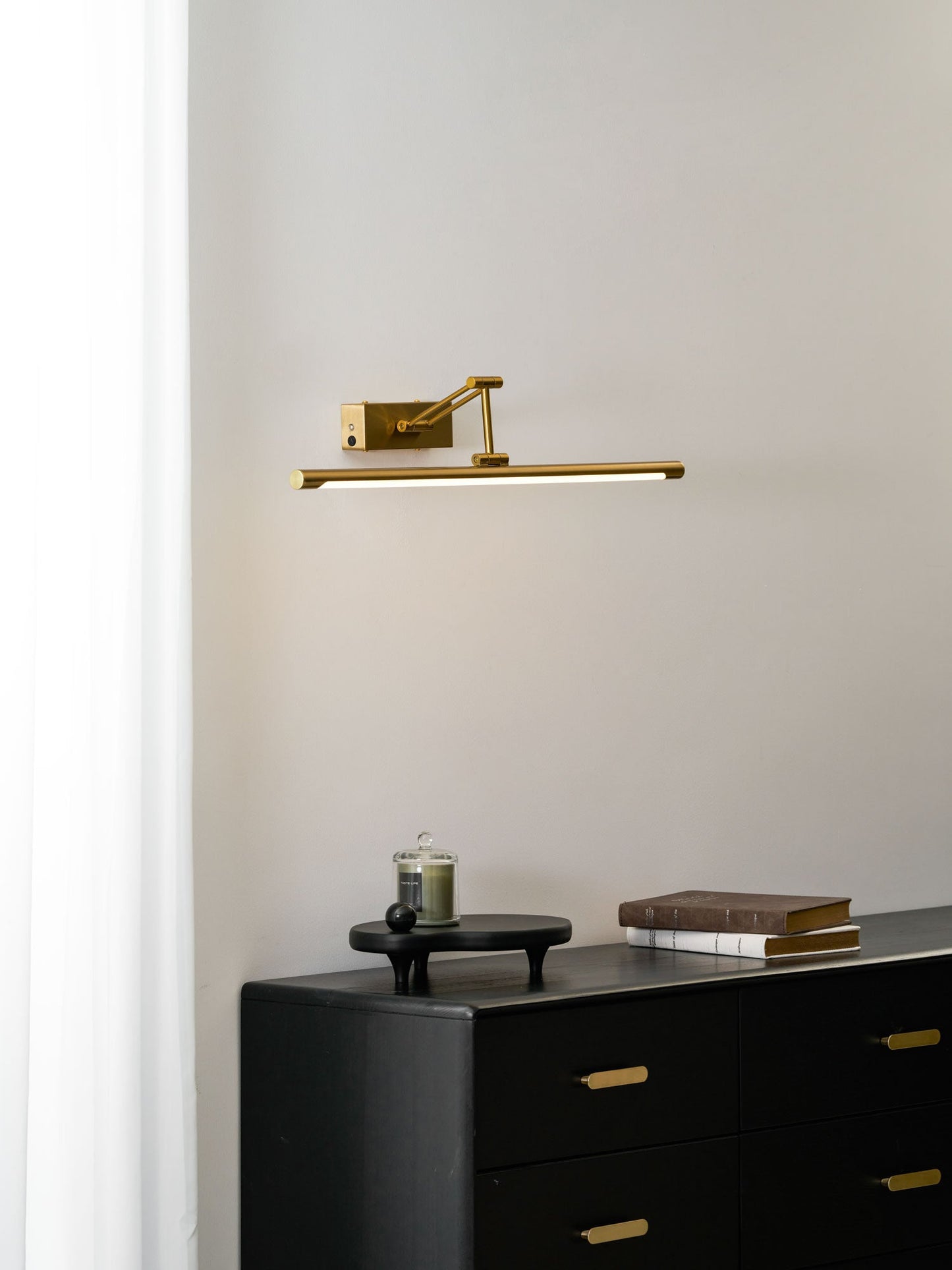 Brillan Rechargeable Wall Light - Dimmable, Energy Efficient Design