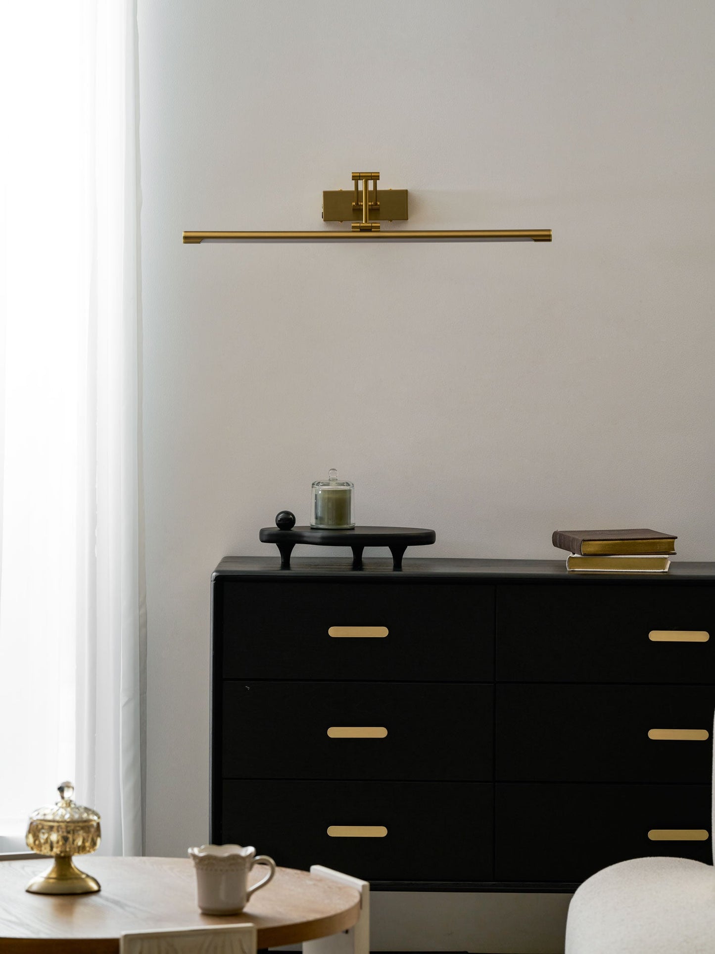 Brillan Rechargeable Wall Light - Dimmable, Energy Efficient Design