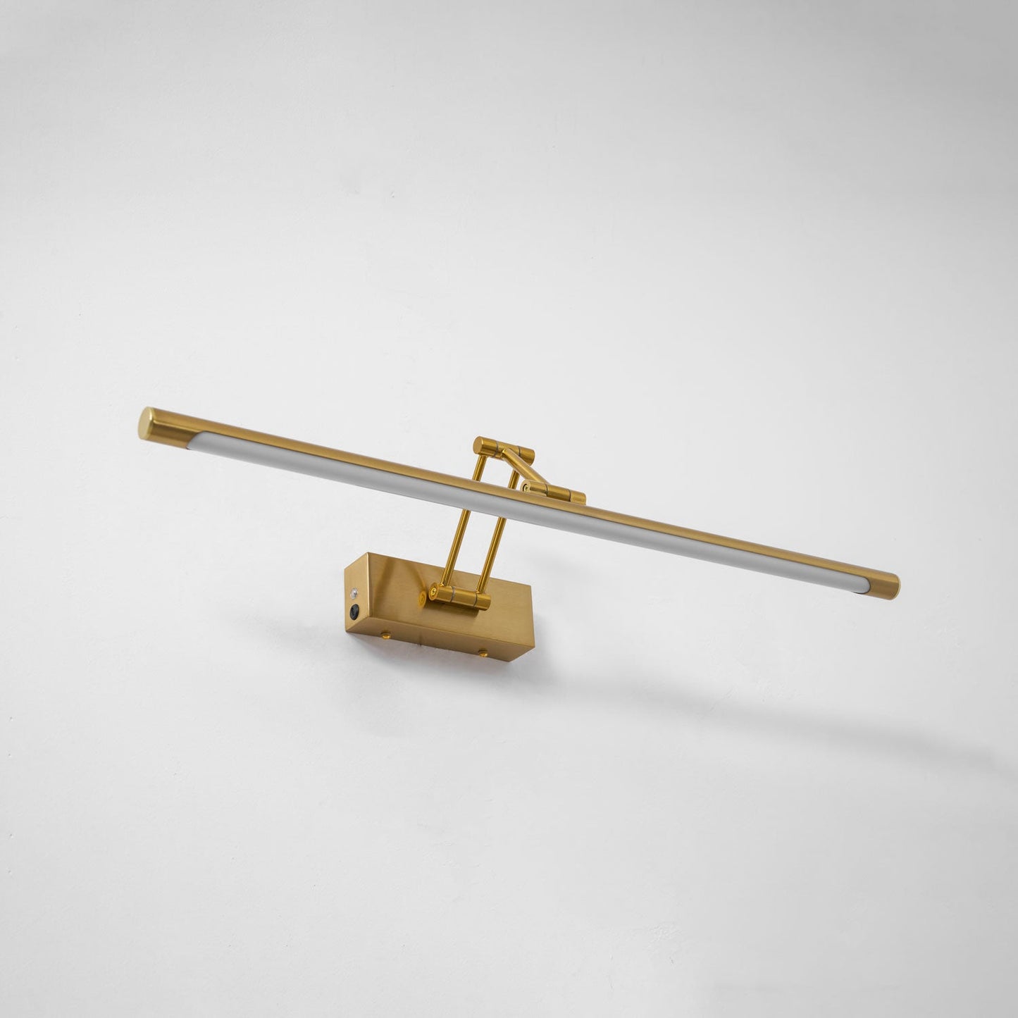 Brillan Rechargeable Wall Light - Dimmable, Energy Efficient Design