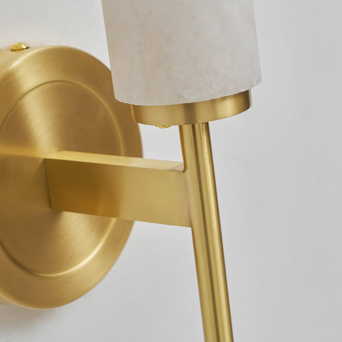 Brindisi Alabaster Wall Sconce - Elegant Lighting with Adjustable Brig