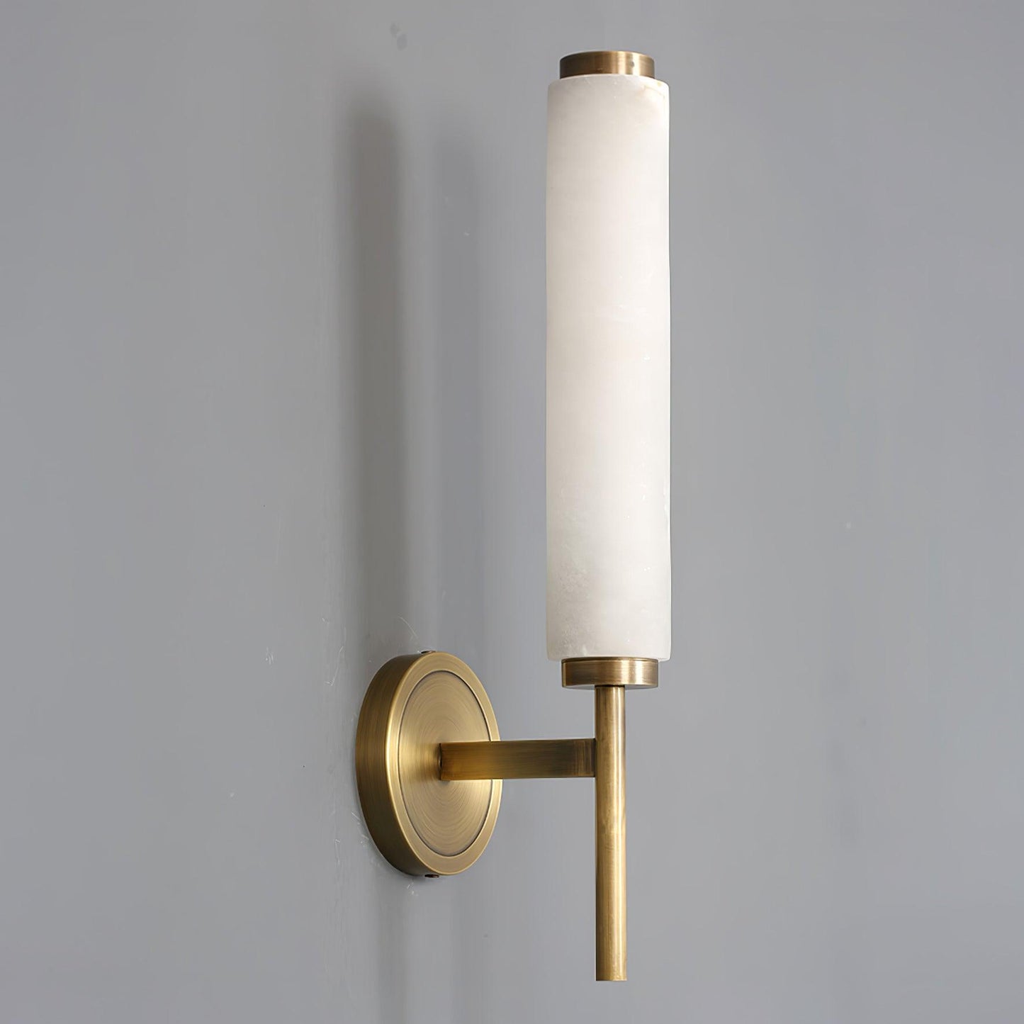 Brindisi Alabaster Wall Sconce - Elegant Lighting with Adjustable Brig