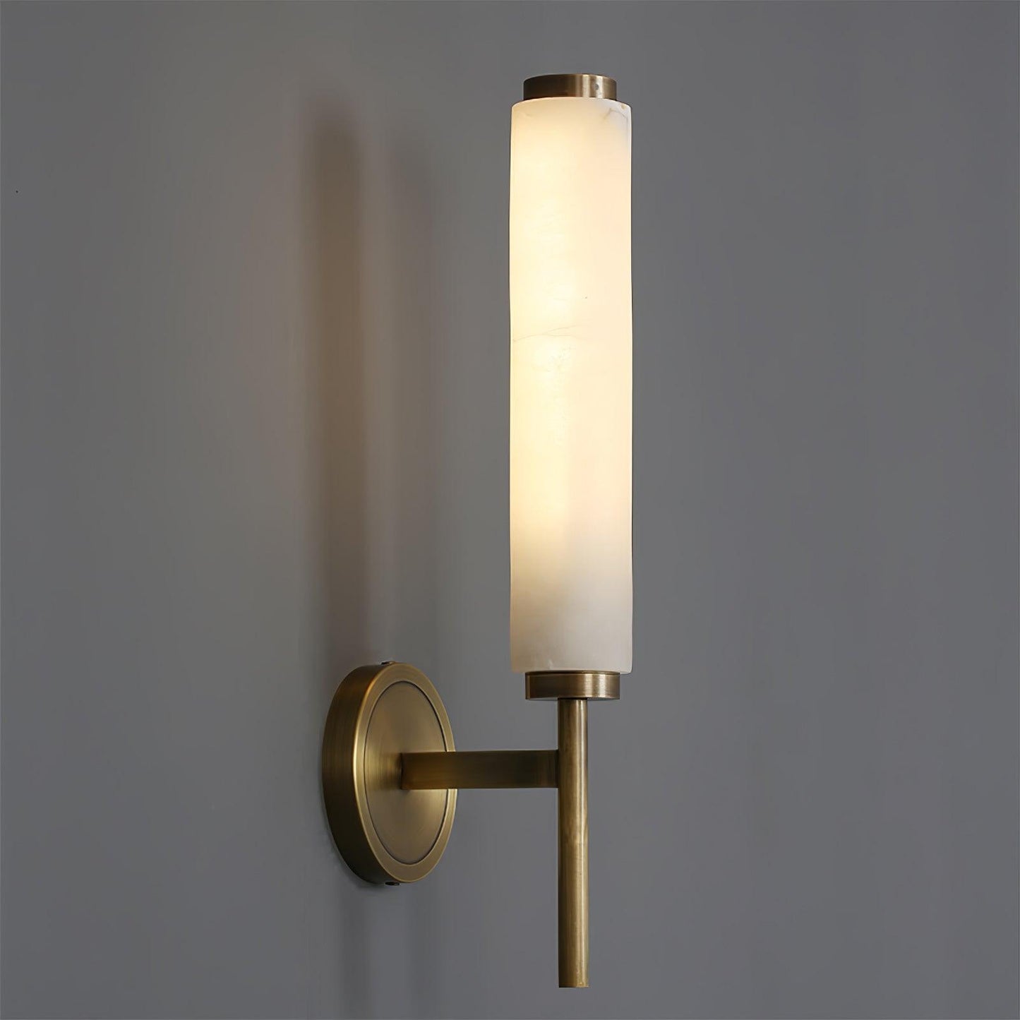 Brindisi Alabaster Wall Sconce - Elegant Lighting with Adjustable Brig