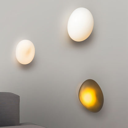 Elegant Bubble Glass Wall Lamp with Adjustable Brightness & Unique Des